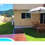 Apartamento com Piscina nos Açores
